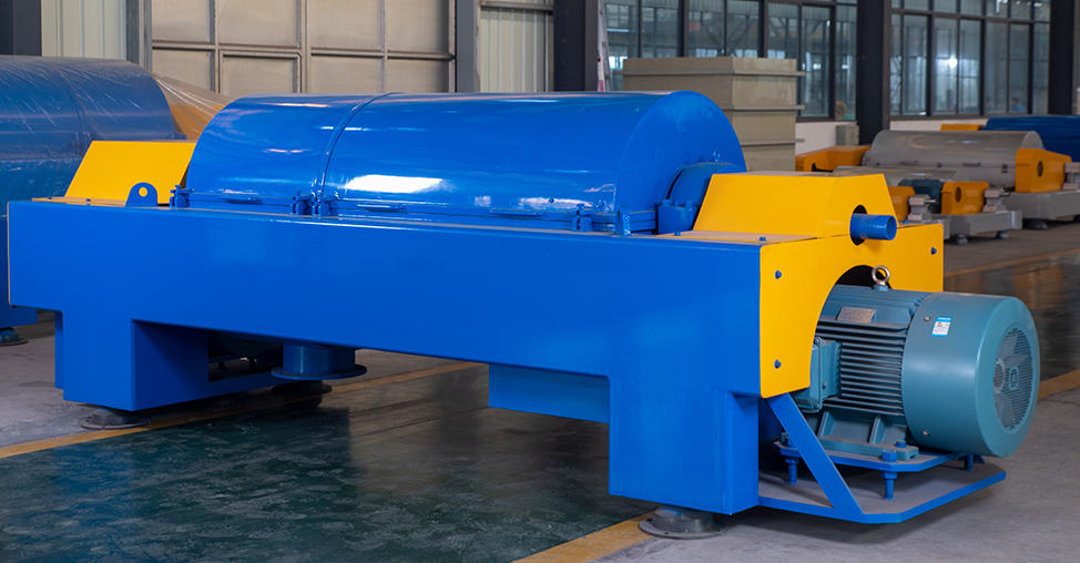 LW-850型臥螺(luó)離心機