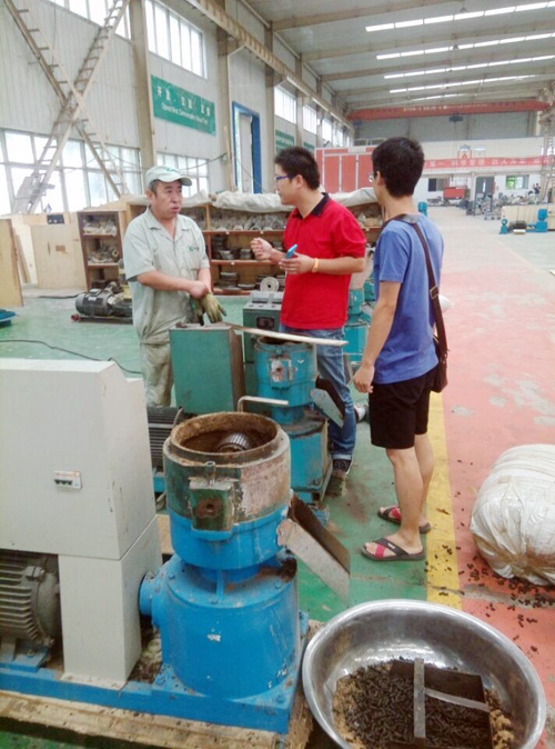 客戶(hù)來訪17c一起官网車間