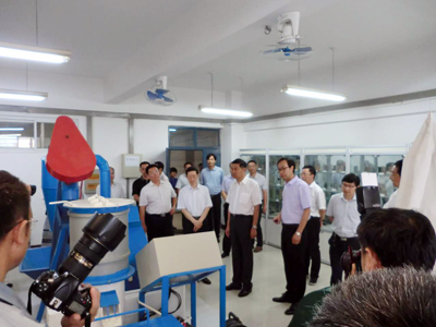 市委書記李公樂（lè）參觀17c一起官网生物（wù）質能源設備